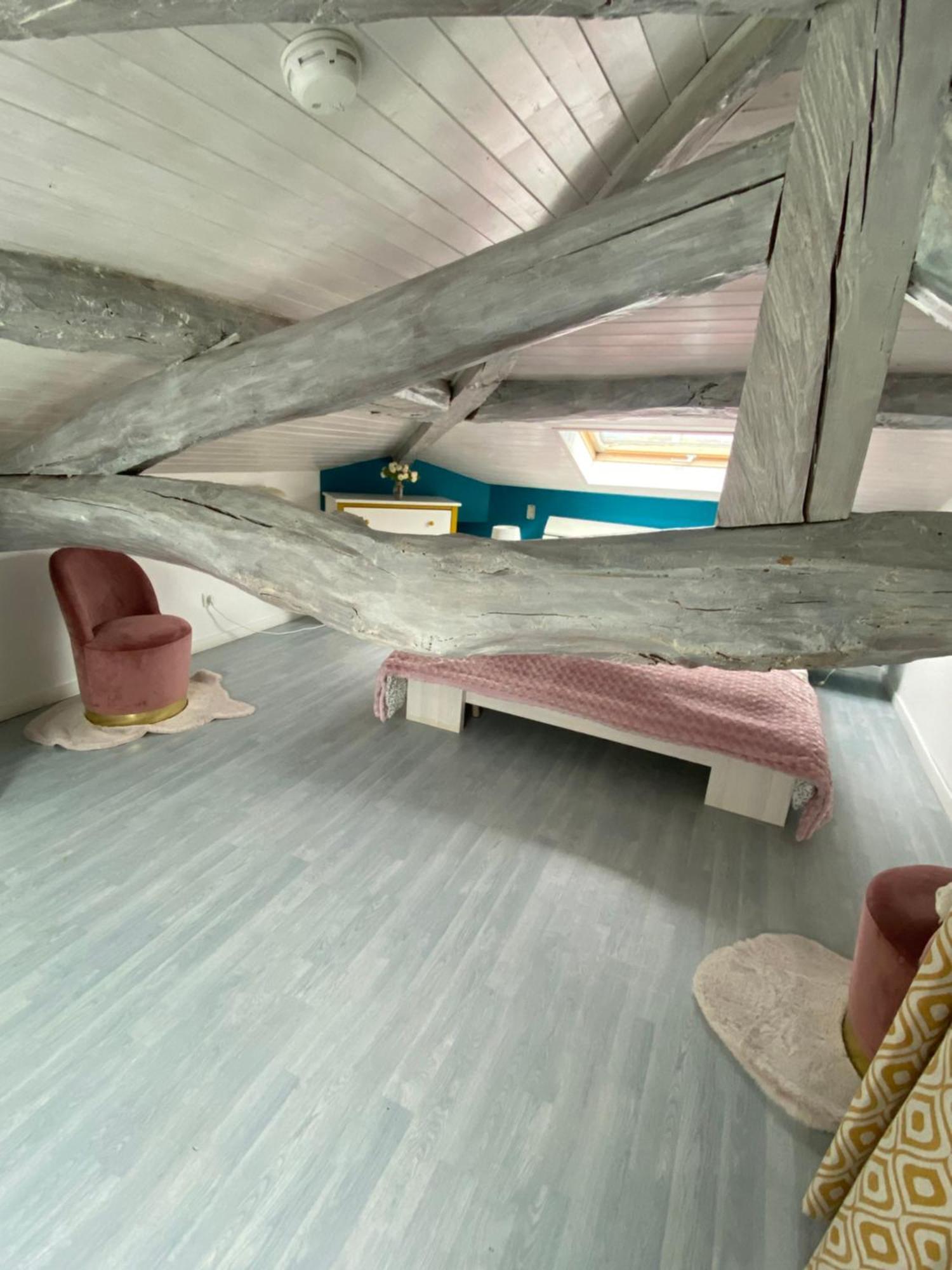 B&B Insolite Entre Lyon Et Aeroport Pusignan Buitenkant foto